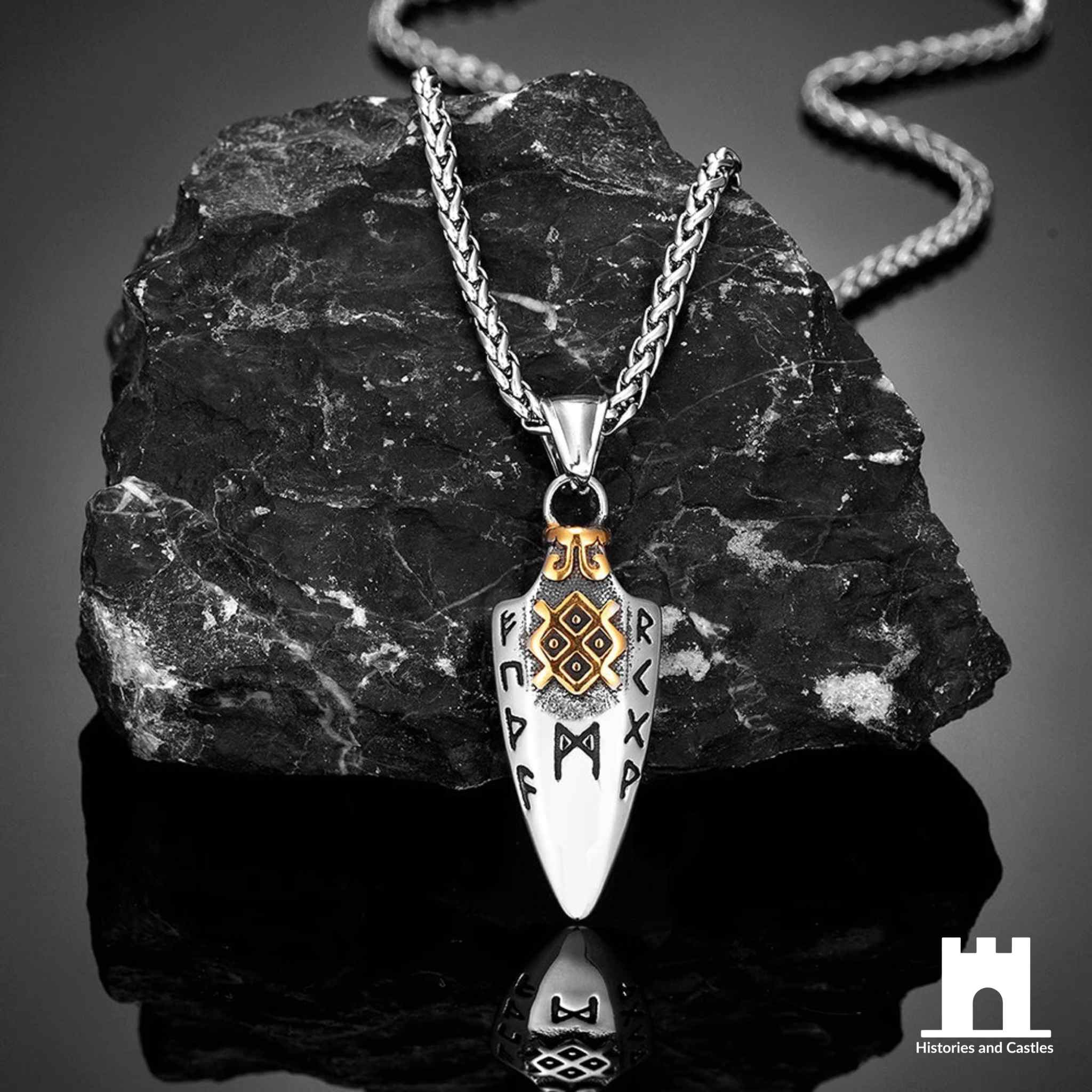 Odin’s Spearhead Valknut Necklace | Viking Gungnir Pendant Gold Chain Jewellery Gold Chain