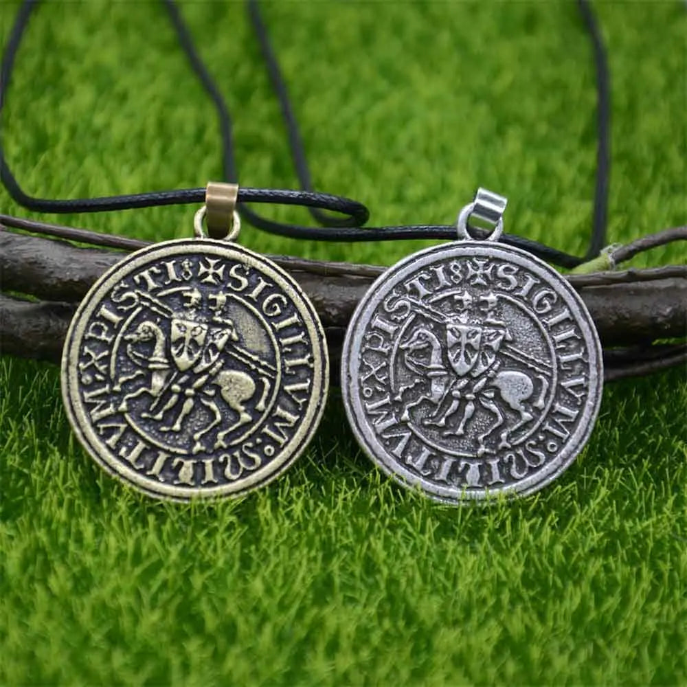 Knights Templar On Horse Pendant Mens Jewelry Vintage Punk Necklace Viking Accessories Dropshipping