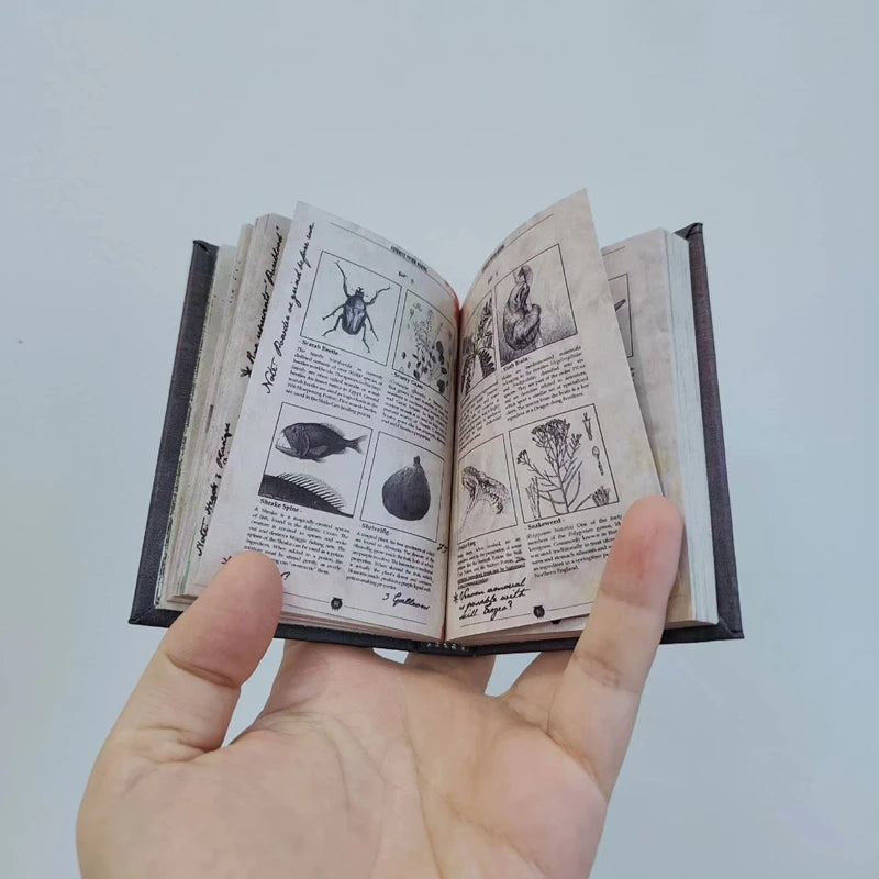 Advanced Potion Making Mini Textbook – 1:6 Scale