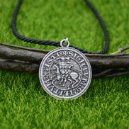 Knights Templar On Horse Pendant Mens Jewelry Vintage Punk Necklace Viking Accessories Dropshipping Cotton Chain Silver