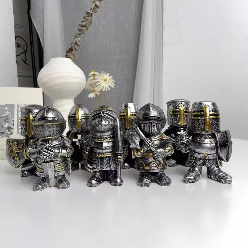 Miniature Armet Helm Knight Figurine | 12.5cm Armoured Warrior with Greatsword Miniature