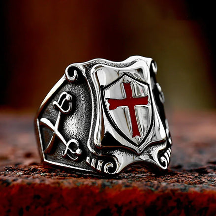 Vintage Knights Templar Cross Ring