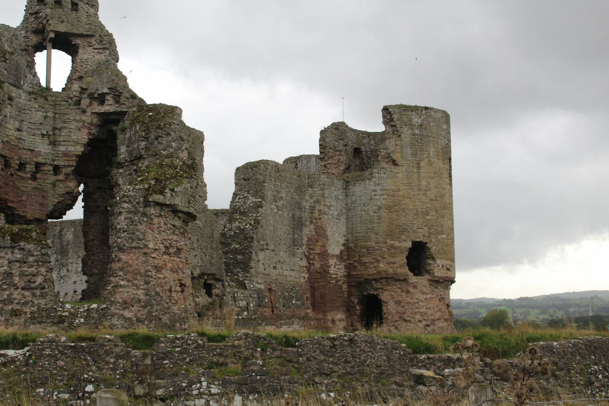 Ruined gatehouse and round tower of Rhuddlan Castle