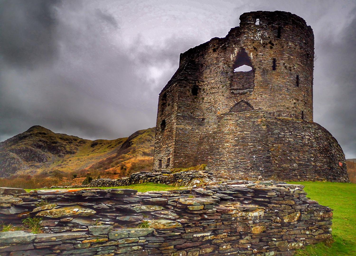 Dolbadarn castle Histories and Castles