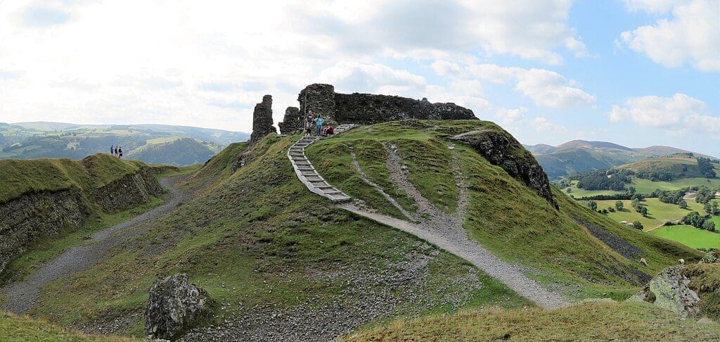 Castell Dinas Brân, Sir Ddinbych