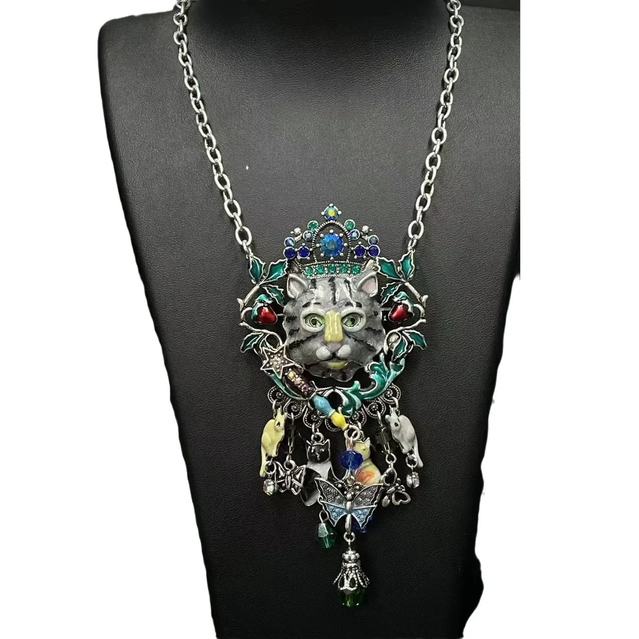 Vintage Enamel Ear Buckles and Necklace