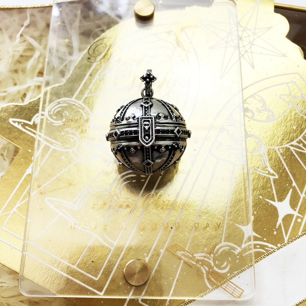 Pendant Kingdom Of Dreams Orb: Vintage Silver Design - Image 6