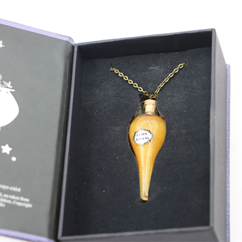 Felix Felicis Potion & Advanced Potion Making Book Gift Box - Image 3